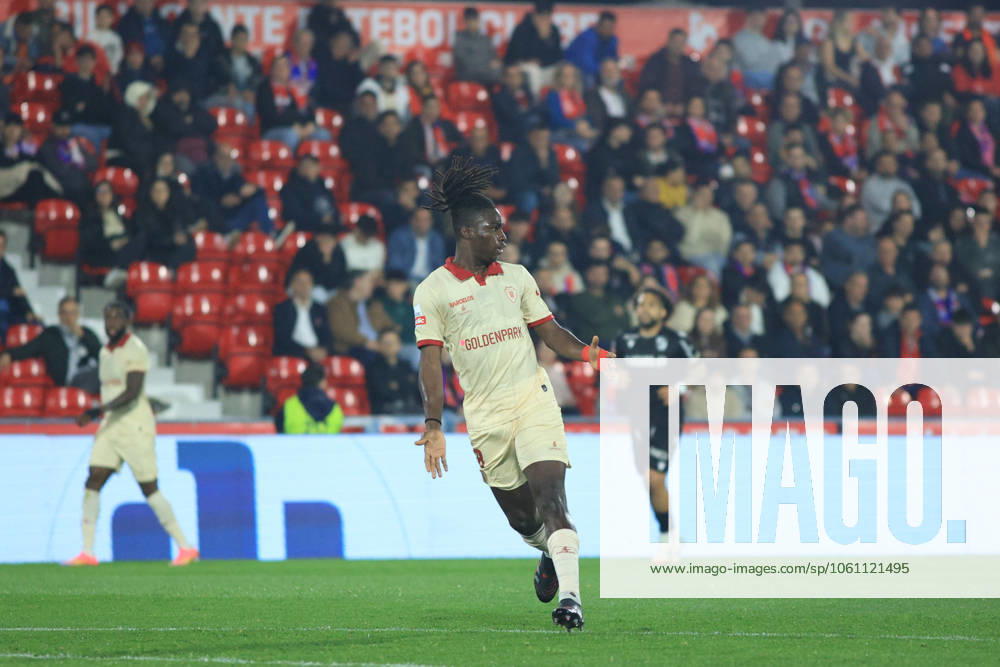 Gil Vicente F.C vs Vitoria S.C - Liga Portugal Mohamed Bamba of Gil Vicente F.C during the match between Gil Vicente F.C vs Vitoria S.C - Liga Portugal, Estadio Cidade de Barcelos, Barcelos , Portugal (Photo by Tiago Cruz Avant Sports) Barcelos Estadio Cidade de Barcelos Portugal