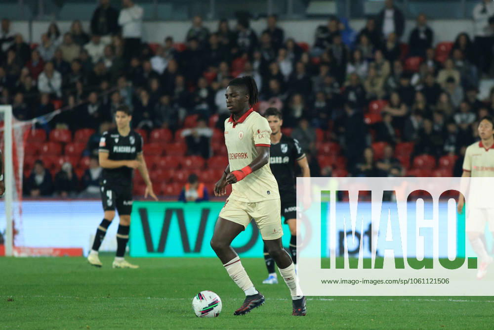 Gil Vicente F.C vs Vitoria S.C - Liga Portugal Mohamed Bamba of Gil Vicente F.C during the match between Gil Vicente F.C vs Vitoria S.C - Liga Portugal, Estadio Cidade de Barcelos, Barcelos , Portugal (Photo by Tiago Cruz Avant Sports) Barcelos Estadio Cidade de Barcelos Portugal