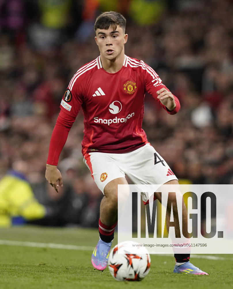 Manchester, England, 17th April 2025. Harry Amass of Manchester United, ManU during the Manchester United vs Olympique Lyonnais Quarter Final 2nd Leg UEFA Europa League match at Old Trafford, Manchester. Picture credit should read: Andrew Yates Sportimage . SPI_211_AY_MANCHESTER_UNITED_V_OLYMPIQUE_LYONNAIS SPI-3844-0125