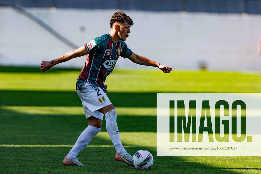 Diogo Travassos seen during Liga Portugal game between teams of CF Estrela Amadora and SC Farense at Estadio Jose Gomes (Maciej Rogowski) Amadora Estadio Jose Gomes Portugal