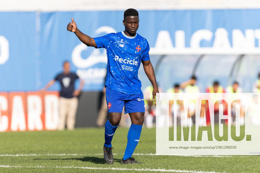 Belenenses forward from Portugal MIDANA SAMBU (11) in action during the game for Liga 3 between Atletico and Belenenses at Estadio da Tapadinha Lisbon Portugal - ZUMAs359 20250405_zsp_s359_063