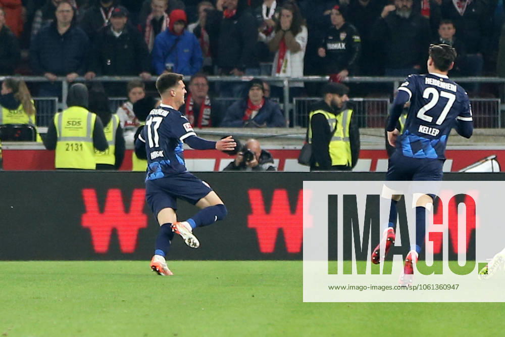 Fussball 1.Bundesliga, VfB Stuttgart - 1.FC Heidenheim v.l. Torjubel nach dem Tor zum celebrating the goal celebrate 0:1 durch Mathias Honsak (1.FC Heidenheim) Stuttgart