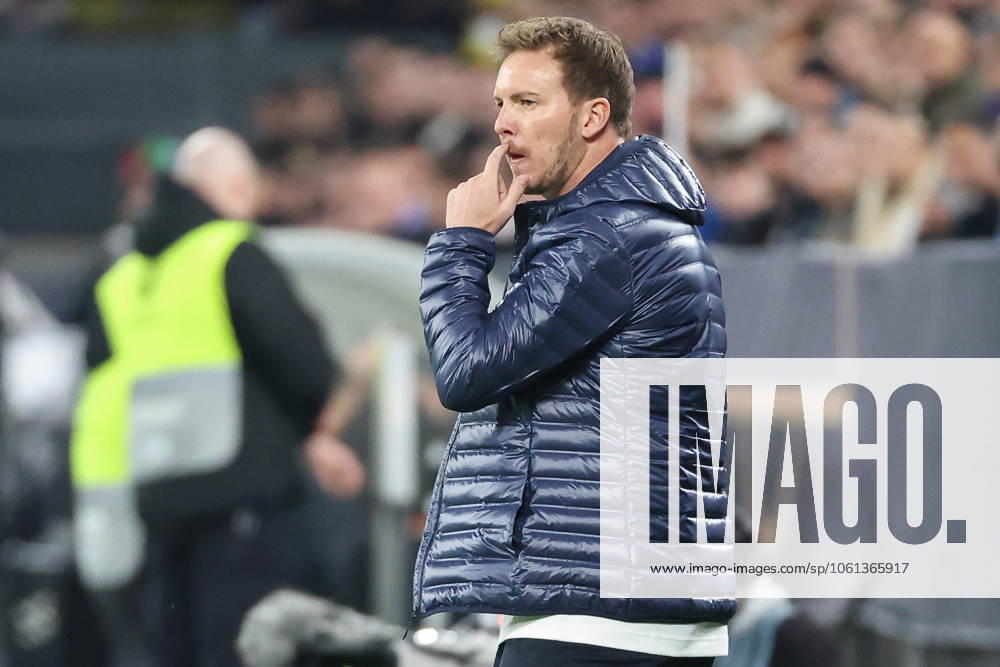 UEFA Nations League - 24 25 - Deutschland - Italien am 23.03.2025 im Signal Iduna Park in Dortmund Trainer Coach Julian Nagelsmann (Deutschland) nachdenklich