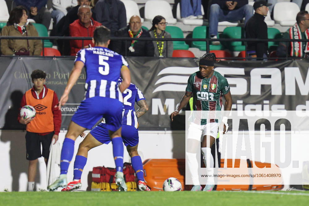 CF Estrela Amadora SAD v FC Porto - Liga Portugal BetClic Chico Banza durante partida entre CF Estrela Amadora SAD v FC Porto valida pela Liga Portugal BetClic no Estadio Jose Gomes, Lisboa, Portugal (Foto de Diogo Faria Reis Avant Sports) Lisbon Estadio Jose Gomes Portugal