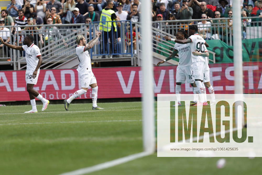 CALCIO - Serie A - Venezia FC vs AC Milan AC Milan s CHRISTIAN PULISIC celebrates after scoring a goal during the Italian Serie A Enilive soccer championship football match between Venezia FC and AC Milan at Pierluigi Penzo Stadium on April 27th, 2025, Venezia, Italy during Venezia FC vs AC Milan, Italian soccer Serie A match in Venice, Italy, April 27 2025 Venice Italy