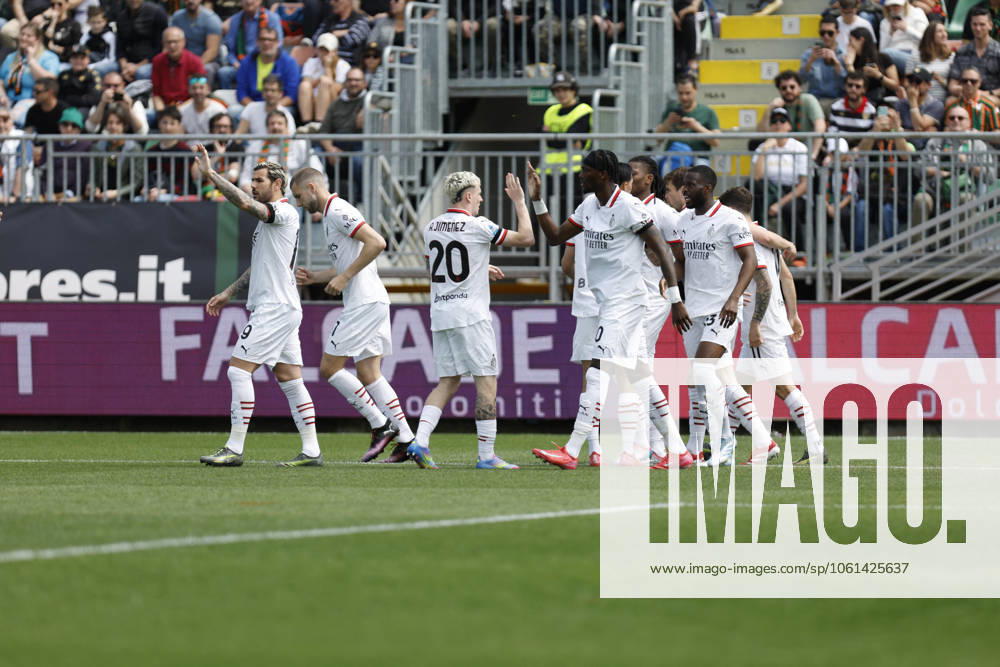 CALCIO - Serie A - Venezia FC vs AC Milan AC Milan s CHRISTIAN PULISIC celebrates after scoring a goal during the Italian Serie A Enilive soccer championship football match between Venezia FC and AC Milan at Pierluigi Penzo Stadium on April 27th, 2025, Venezia, Italy during Venezia FC vs AC Milan, Italian soccer Serie A match in Venice, Italy, April 27 2025 Venice Italy