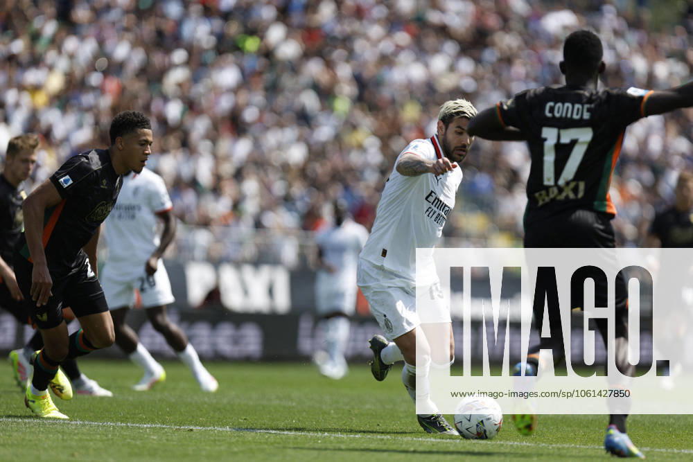 CALCIO - Serie A - Venezia FC vs AC Milan AC Milan s THEO HERNANDEZ during the Italian Serie A Enilive soccer championship football match between Venezia FC and AC Milan at Pierluigi Penzo Stadium on April 27th, 2025, Venezia, Italy during Venezia FC vs AC Milan, Italian soccer Serie A match in Venice, Italy, April 27 2025 Venice Italy