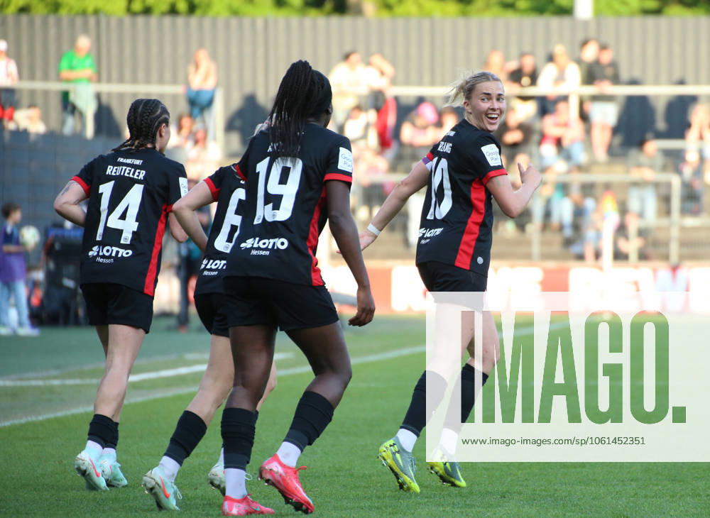 Fussball Google Pixel Frauen-Bundesliga, 1.FC Köln - Eintracht Frankfurt v.l. Tor, Laura Freigang (Eintracht Frankfurt) Köln
