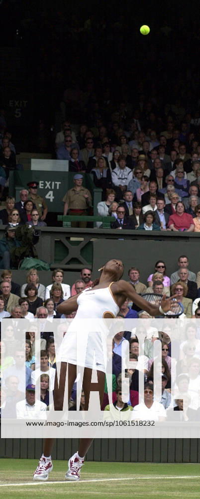 Venus Williams Wimbledon Tennis Championships 2000 Venus Williams playing Lindsay Davenport in Wimbledon final July 2000 Venus Williams Tennis Player of the US during Womens final against Lindsay Davenport at Wimbledon Williams went on to win the final 6-3 7-6