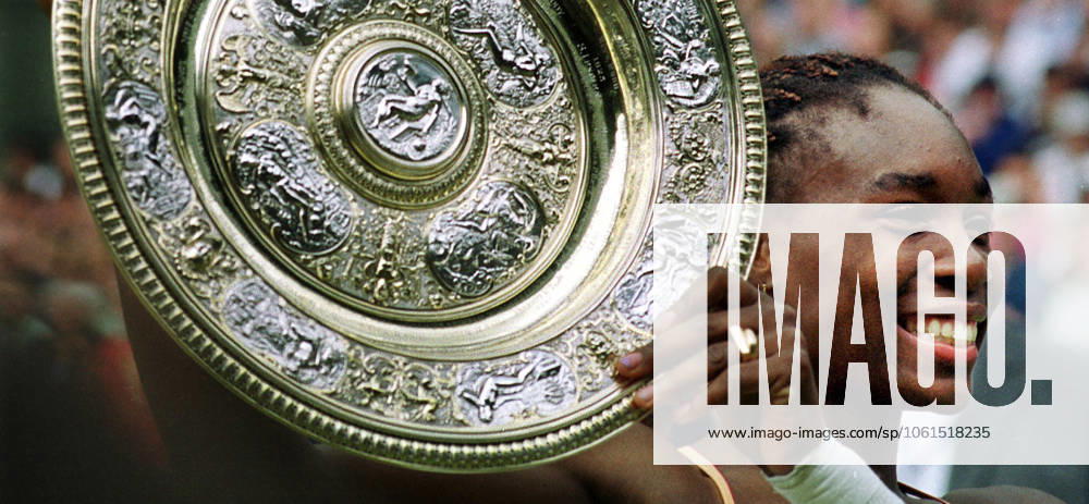 Venus Williams Wimbledon Tennis Championships 2000 Venus William with Women s Singles Trophy at Wimbledon July 2000 Venus Williams Tennis player of the US with trophy in Centre Court at Wimbledon after defeating compatriot Lindsay Davenport in the women s final Williams won the match 6-3 7-6.