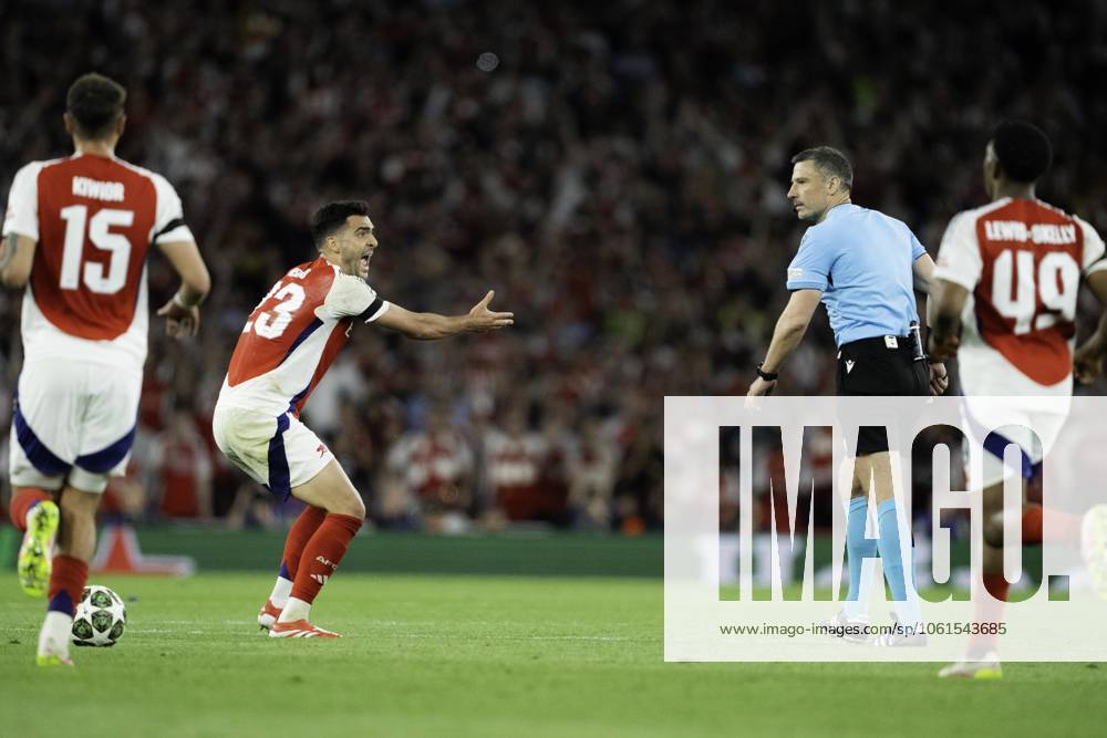 Arsenal FC v Paris Saint-Germain - UEFA Champions League Semi-final First Leg Mikel Merino during the UEFA Champions League semi-final first leg match between Arsenal and Paris Saint-Germain at Emirates Stadium in London, England, on April 29, 2025.