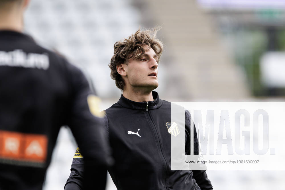 Häckens Silas Andersen inför fotbollsmatchen i Allsvenskan mellan IFK Norrköping och Häcken den 4 maj 2025 i Norrköping.