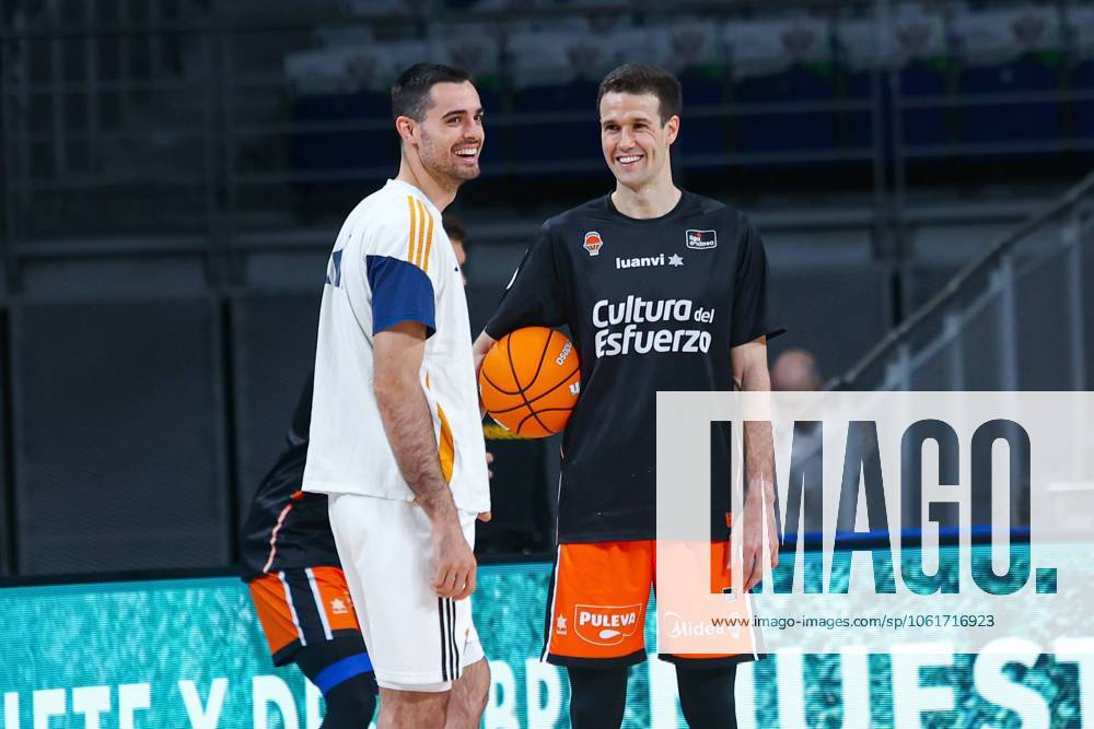 4th May 2025; Movistar Arena; Liga Endesa; ACB; Real Madrid vs Valencia Basket; Alberto Abalde (Real Madrid) and Xavi Lopez-Arostegui (valencia)Liga Endesa ACB Real Madrid v Valencia Basket 900 Cordon Press 900 CordonxPress LOF - Liga Endesa ACB Real Madrid v Valencia Basket