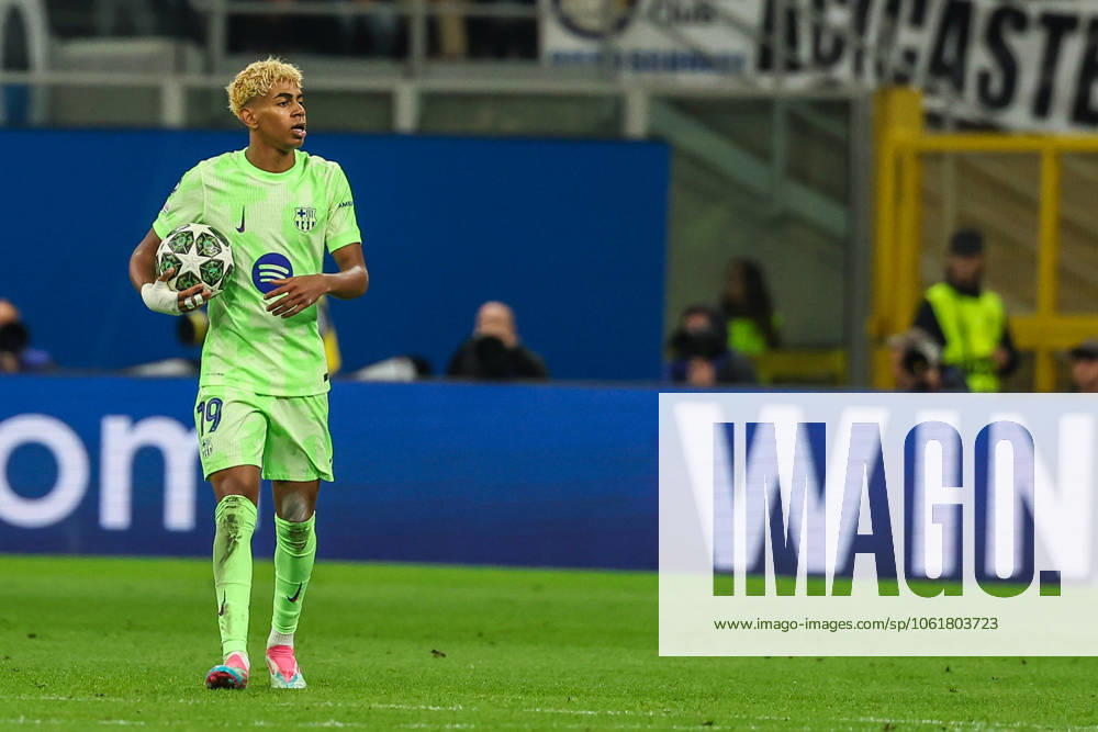 Lamine Yamal of FC Barcelona, Barca celebrates during UEFA Champions League 2024 25 Semi Final - 2nd leg football match between FC Internazionale and FC Barcelona at San Siro Stadium Milan Italy on 06 May 2025. Milan Stadio Giuseppe Meazza Milan Italy