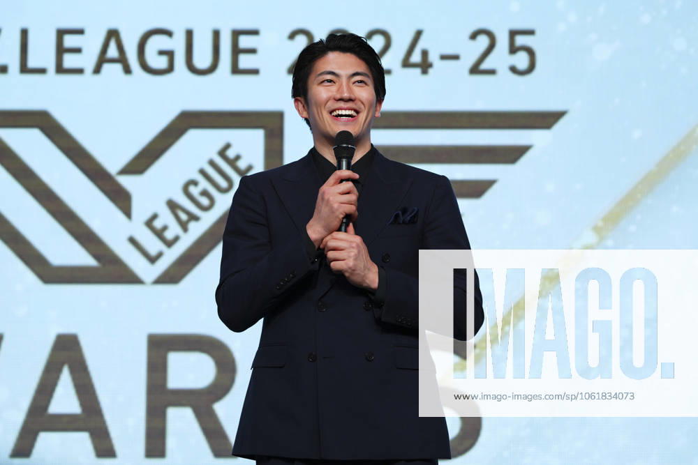 Taito Mizumachi (), MAY 8, 2025 - Volleyball : 2024-25 SV.LEAGUE Award in Tokyo, Japan. Noxthirdxpartyxsales (289885057)