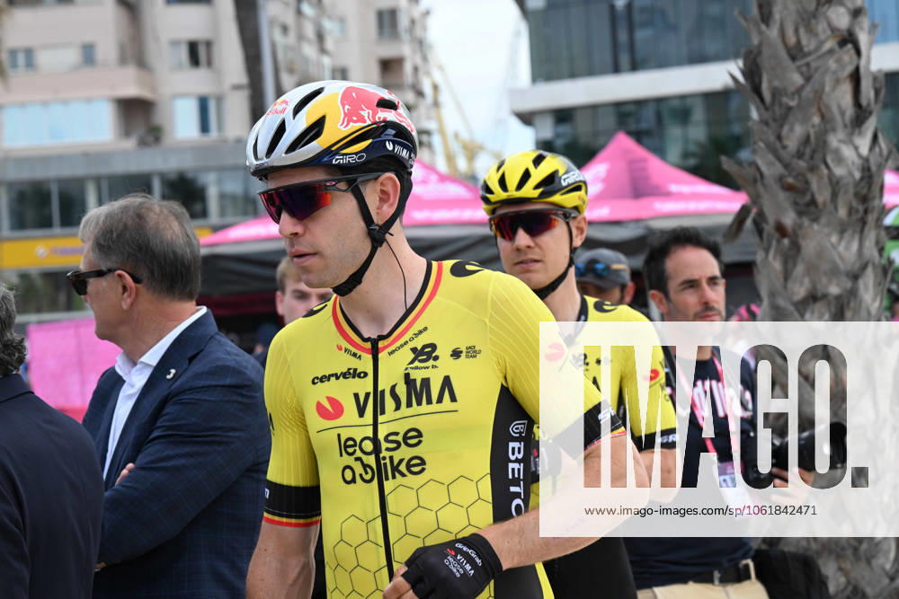 Giro D italia; Tappa 01 Durres - Tirana; 2025, Visma - Lease A Bike; Van Aert, Wout; Durres;