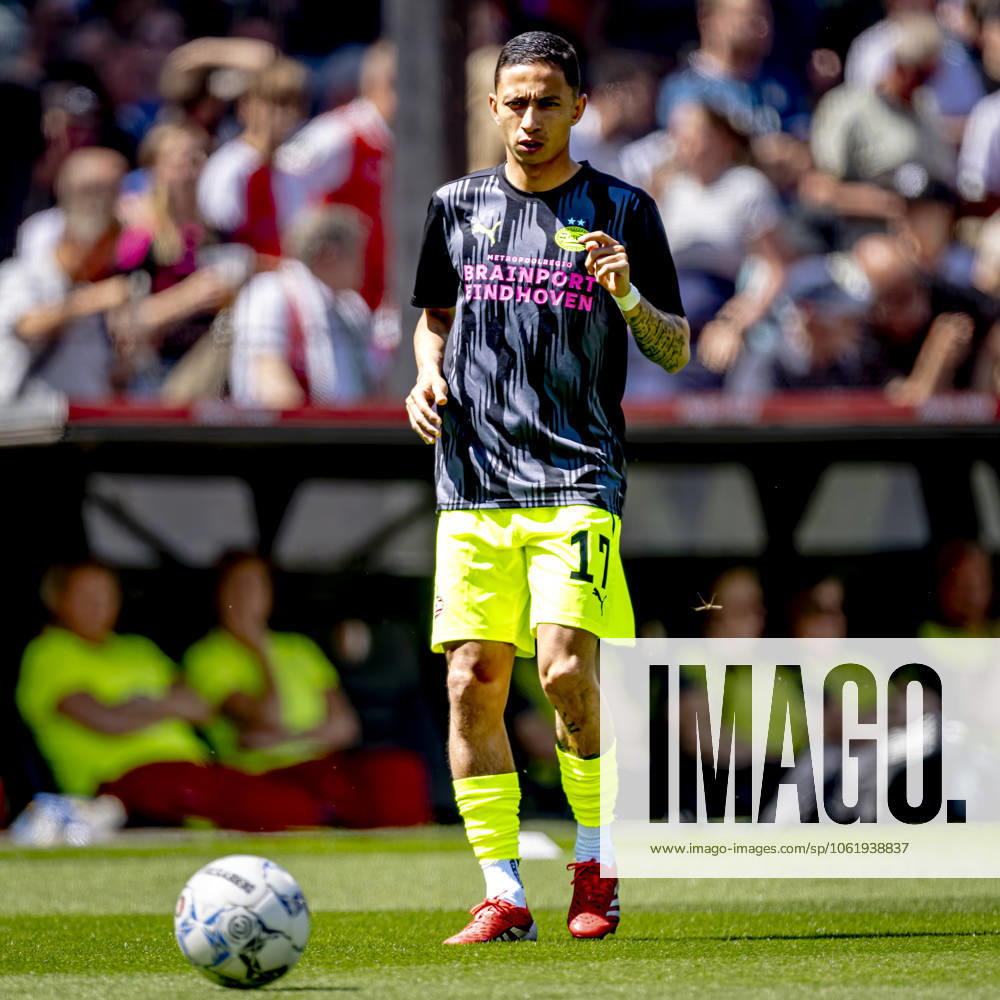 PSV Eindhoven defender Mauro Junior during the match Feyenoord - PSV at the Feyenoord stadium De Kuip for the Dutch Eredivisie season 2024-2025 in ROTTERDAM, Netherlands on 11 may 2025, (photo by Marcel van Dorst EYE4images DeFodi Images)