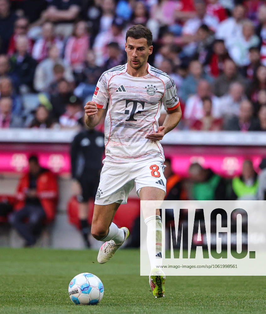 1. Fussball Bundesliga, FC Bayern Muenchen vs Moechnegladbach, Allianz Arena Muenchen, Fussball, im Bild: Leon Goretzka (FC Bayern Muenchen)