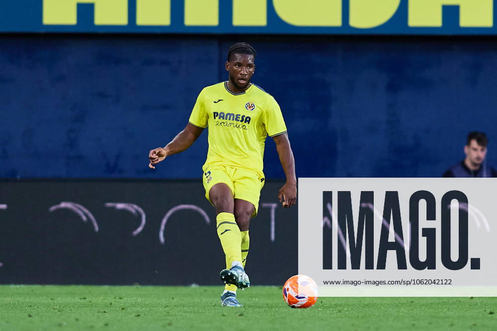 LaLiga EA Sports, Villarreal v Leganes VILLARREAL, SPAIN - MAY 14: Willy Kambwala Centre-Back of Villarreal CF passes the ball during the LaLiga EA Sports match between Villarreal FC and Leganes at Estadio de la Ceramica on May 14, 2025 in Villarreal, Spain. (Photo by Jose Torres Photo Players Images Magara Press) Villarreal Estadio de la Ceramica Spain