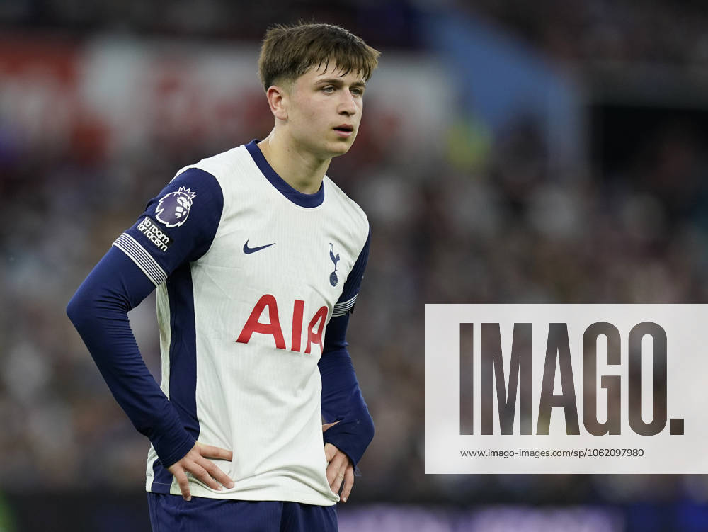 Birmingham, England, 16th May 2025. Mikey Moore of Tottenham during the Aston Villa vs Tottenham Hotspur Premier League match at Villa Park, Birmingham. Picture credit should read: Andrew Yates Sportimage . SPI_040_AY_VILLA_SPURS SPI-3937-0040