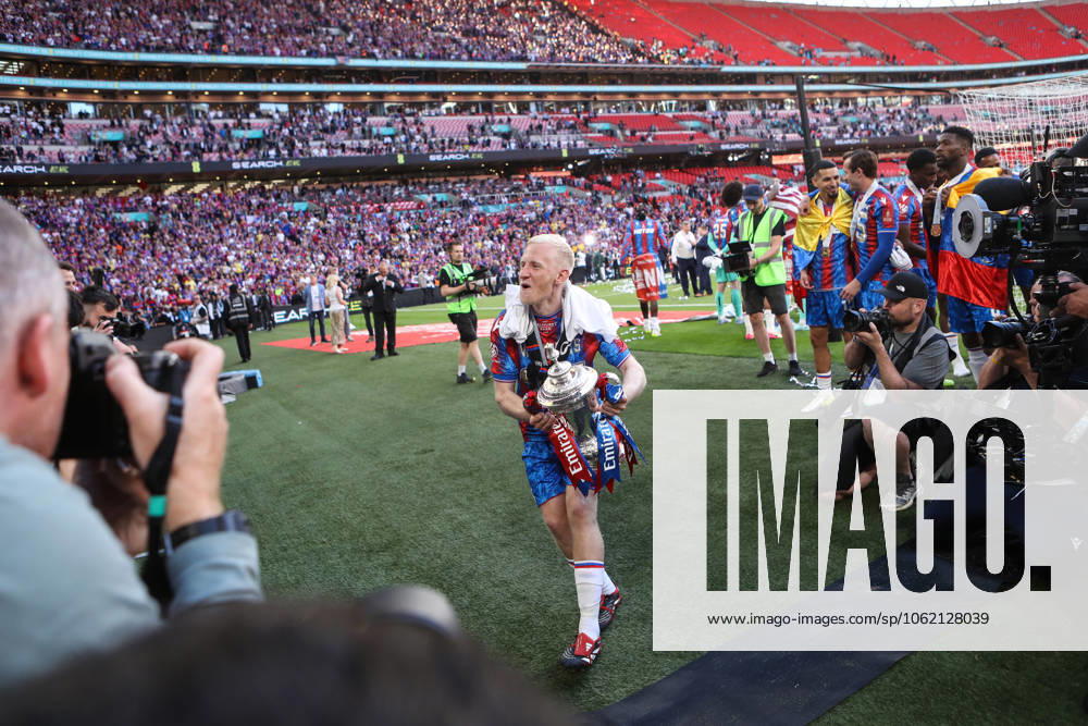 Crystal Palace v Manchester City 17 May 2025, London - FA Cup Final - Crystal Palace v Manchester City - Will Hughes of Crystal Palace celebrates with the FA Cup - Photo: Jacques Feeney Offside. London UK