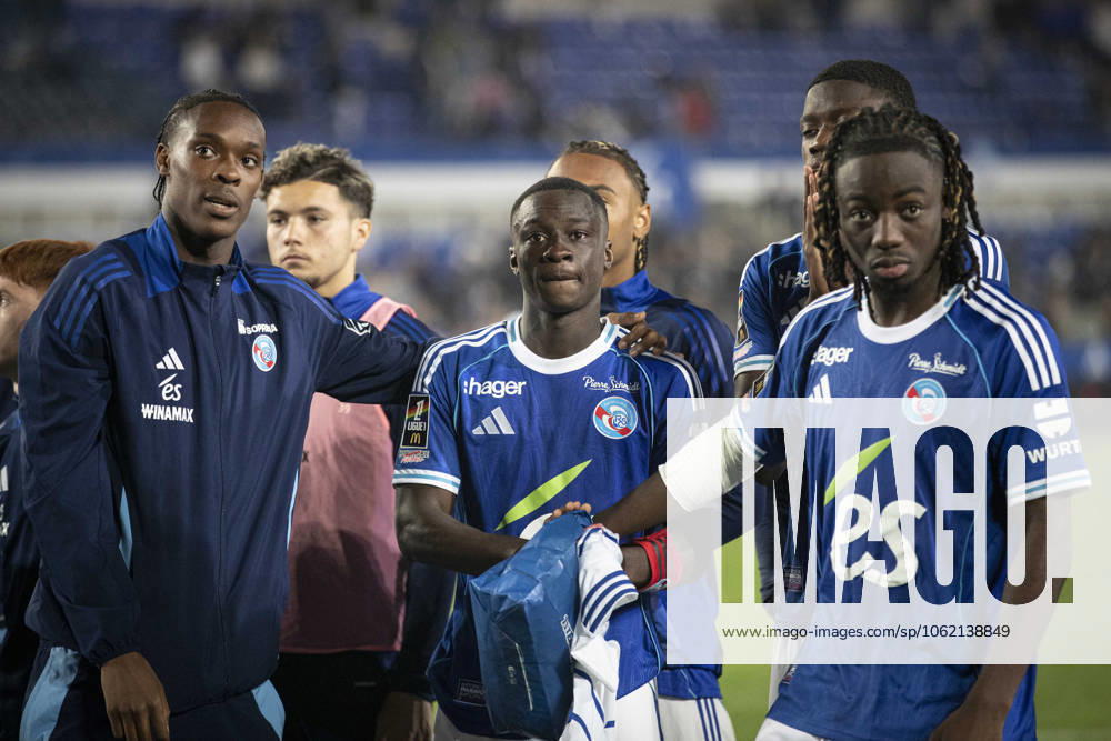 FOOTBALL : Racing Strasbourg vs L Havre- Ligue 1 Stade de la Meinau 17 05 2025 19 Habib Diarra (RCS) déception des joueurs de Racing Strasbourg apres leur défaite