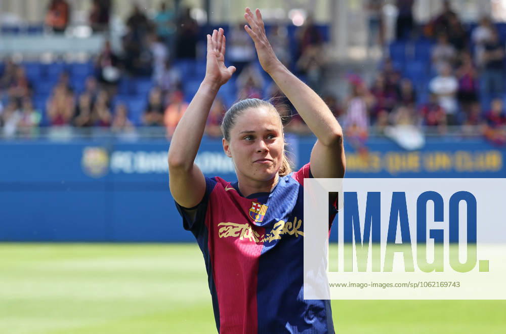 FC Barcelona, Barca Femeni v Athletic Club Femenino - Liga F Ewa Pajor celebrates at the end of the match between FC Barcelona Femeni and Athletic Club Femenino, corresponding to week 30 of the Liga F, at the Johan Cruyff Stadium in Barcelona, Spain, on May 18, 2025. Barcelona Barcelona Spain