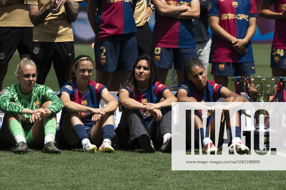 FC Barcelona, Barca Femeni v Athletic Club Femenino - Liga F FC Barcelona team celebrates the title of league MATCHDAY 30 Liga F match between FC Barcelona and Athletic Club last game of the season at Estadi Johan Cruyff on May 18, 2025 in Barcelona, Spain Barcelona Spain