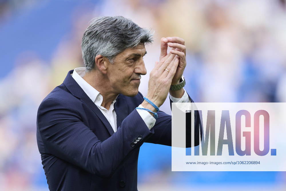 Real Sociead v Girona FC - LaLiga EA Sports Imanol Alguacil head coach of Real Sociedad reacts during the LaLiga EA Sports match between Real Sociedad and Girona FC at Reale Arena on May 18, 2025, in San Sebastian, Spain. San Sebastian Reale Arena Basque Country Spain RL_RSOvGFC_000004