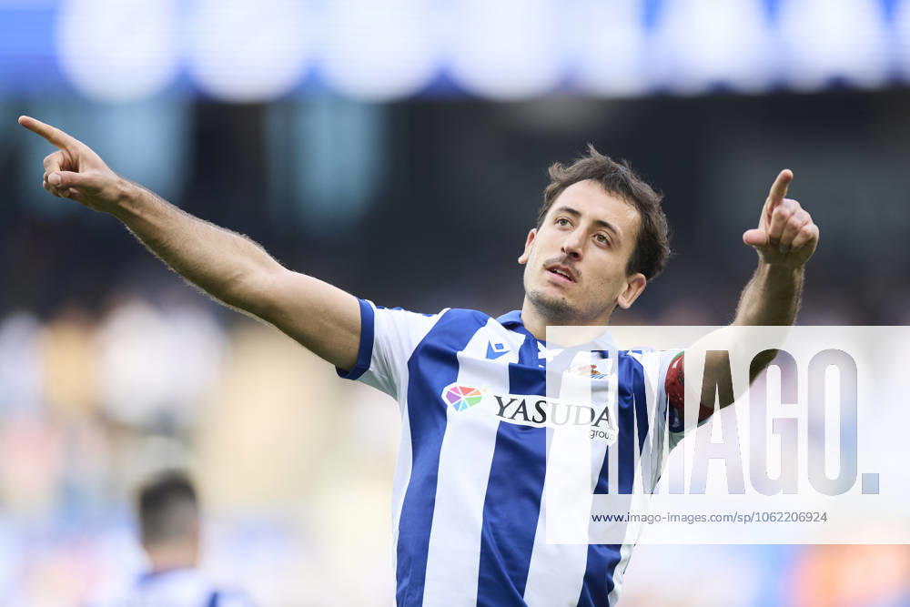 Real Sociead v Girona FC - LaLiga EA Sports Mikel Oyarzabal of Real Sociedad celebrates after scoring goal during the LaLiga EA Sports match between Real Sociedad and Girona FC at Reale Arena on May 18, 2025, in San Sebastian, Spain. San Sebastian Reale Arena Basque Country Spain RL_RSOvGFC_000024