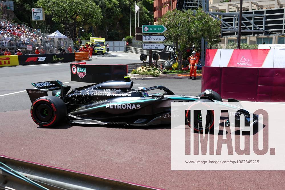 Kimi Antonelli (Mercedes-AMG Petronas) faehrt in die Boxengasse, 3. Freies Training, Grosser Preis von Monaco, Motorsport, Herren, Formel 1, 24.05.2025 Monte Carlo Monaco MCO