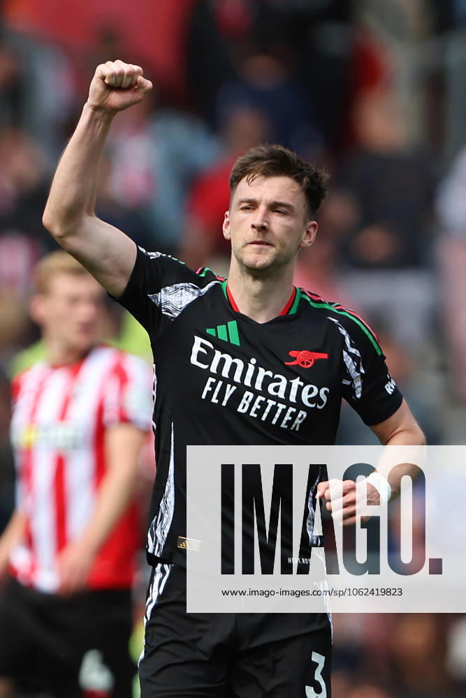 Football - 2024 2025 Premier League - Southampton vs Arsenal - St Marys Stadium - Sunday 25th May 2025 Kieran Tierney of Arsenal celebrates his goal during the Premier League match at St Marys Stadium COLORSPORT Shaun Boggust