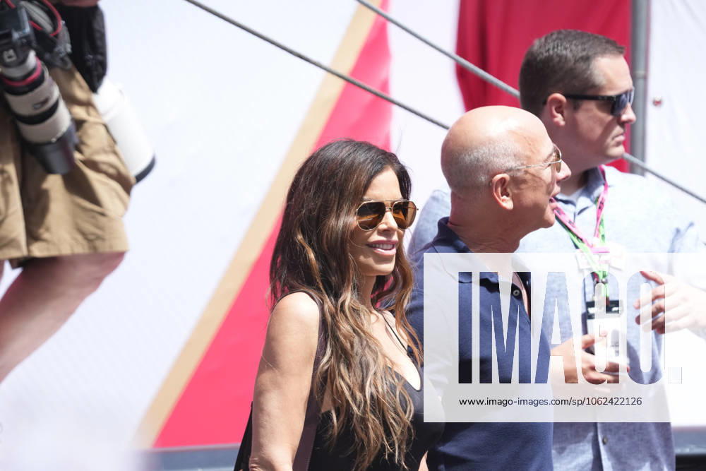 Formel 1 Grand Prix Monaco 2025 25.05.2025, Circuit de Monaco, Monte Carlo, Formel 1 Grand Prix Monaco 2025 ,im Bild Amazon Gründer Jeffrey Preston Jeff Bezos mit Partnerin Lauren Sanchez