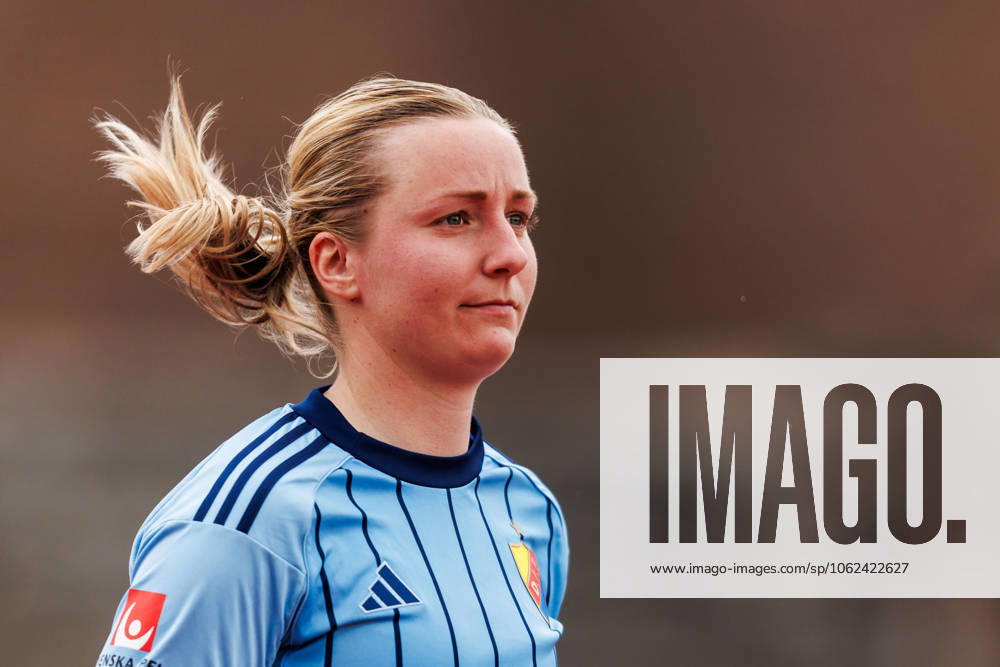 Djurgardens Alexandra Jonasson under fotbollsmatchen i Damallsvenskan mellan Djurgarden och Brommapojkarna den 25 maj 2025 i Stockholm.