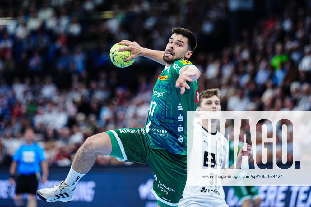 Wurf Tor Jonas Hoenicke (SC DHfK Leipzig, 97) GER, THW Kiel vs. SC DHfK Leipzig, Handball, Bundesliga, Spieltag, 31, Saison 2024 2025, 28.05.2025 GER, THW Kiel vs. SC DHfK Leipzig, Handball, Bundesliga, Spieltag, 31, Saison 2024 2025, 28.05.2025 Kiel