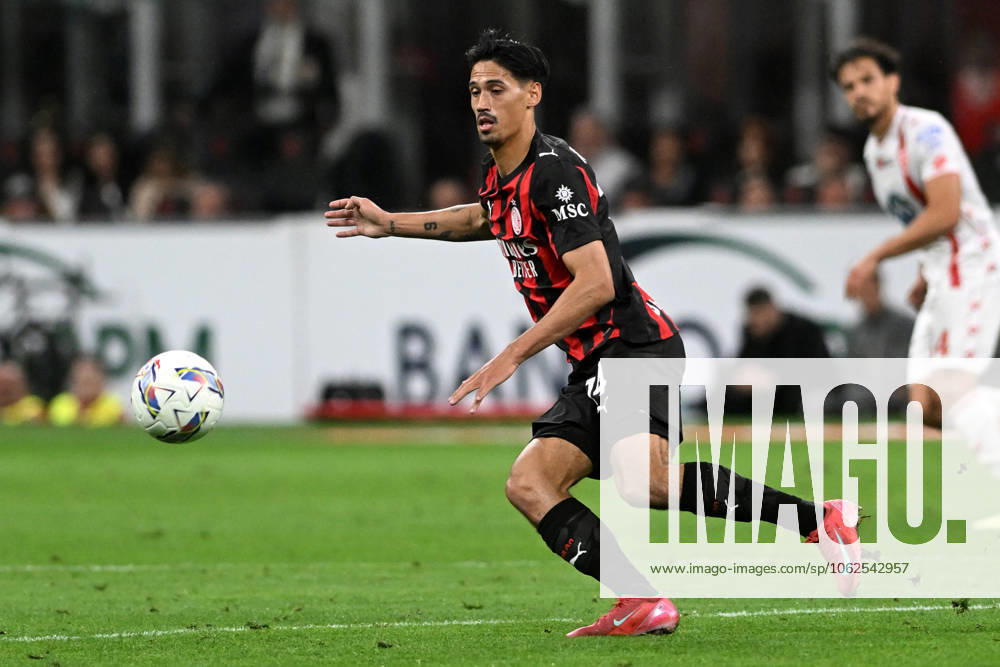 TIJANI REIJNDERS, Serie A 2024-25, Milan-Monza 2-0, Milan New Shirt 2025-26, azione, action, single shot SERIE A 2024-25 MILAN-MONZA 2-0 Milan Maglia Nuova 2025-26