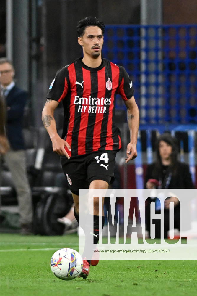 TIJANI REIJNDERS, Serie A 2024-25, Milan-Monza 2-0, Milan New Shirt 2025-26, azione, action, single shot SERIE A 2024-25 MILAN-MONZA 2-0 Milan Maglia Nuova 2025-26