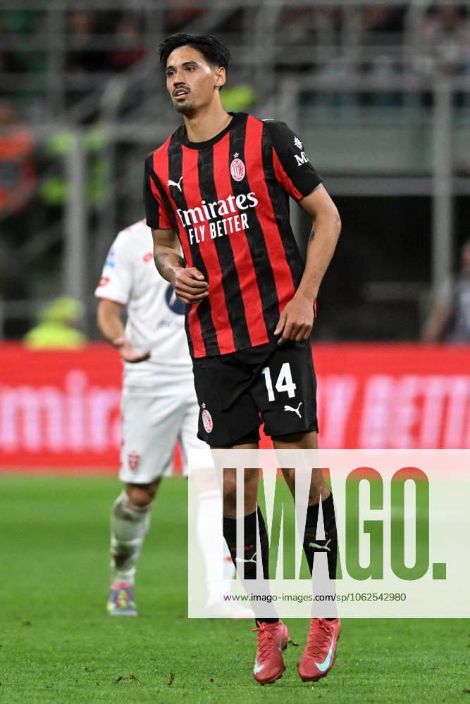 TIJANI REIJNDERS, Serie A 2024-25, Milan-Monza 2-0, Milan New Shirt 2025-26, azione, action, single shot SERIE A 2024-25 MILAN-MONZA 2-0 Milan Maglia Nuova 2025-26