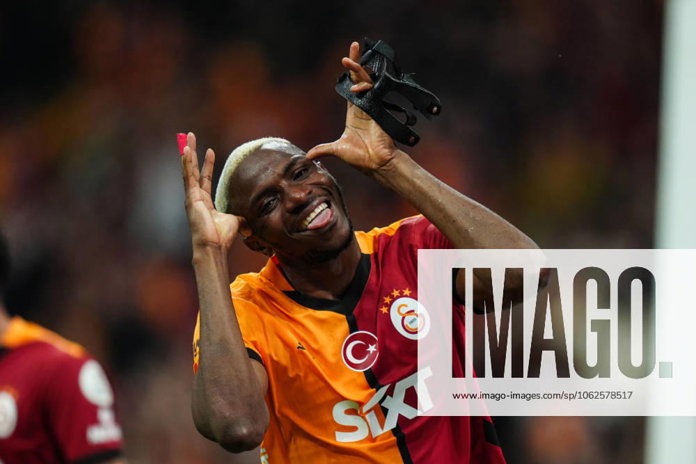 Galatasaray v RAMS Basaksehir - Turkish Super Lig ISTANBUL, TURKIYE - MAY 30: Victor Osimhen of Galatasaray celebrates after scoring a goal during the 38th and final week match of the Turkish Super Lig between Galatasaray and RAMS Basaksehir at RAMS Park in Istanbul, Turkiye on May 30, 2025. Hakan Akgun Anadolu Istanbul Turkey. Editorial use only. Please get in touch for any other usage.
