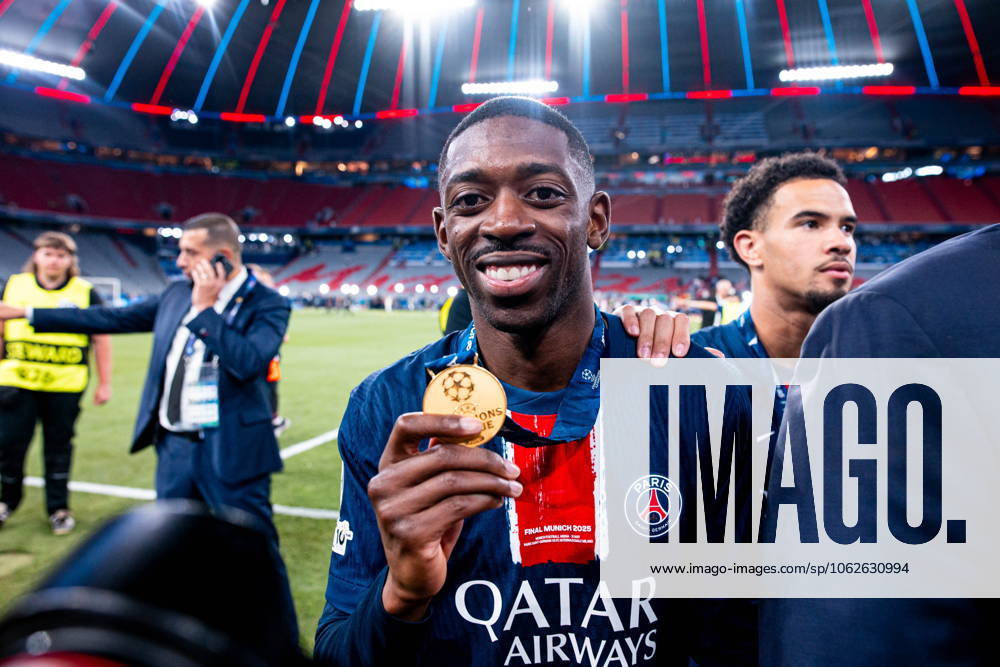 2025.06.01 Monachium 2024 2025 UEFA Final Ligi Mistrzow Allianz Arena Monachium PSG - Inter Mediolan N z Ousmane Dembele z pucharem ligi mistrzow with uefa champions league cup Foto Mateusz Porzucek PressFocus 2025.06.01 Monachium UEFA Champions League Final Allianz Arena stadium Munich Paris Saint Germain - FC Internazionale Milano PSG - Inter Mediolan Ousmane Dembele z pucharem ligi mistrzow with uefa champions league cup Credit: Mateusz Porzucek PressFocus NEWSPIX.PL --- newspix.pl