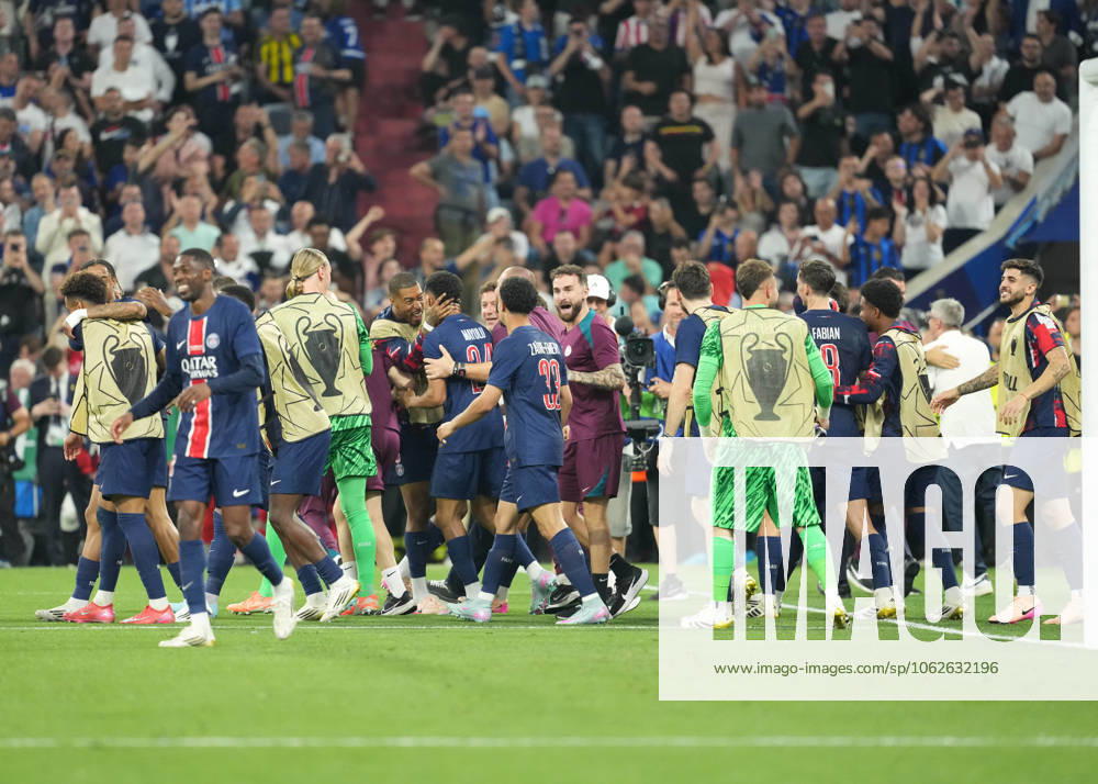 2025 UEFA Champions League Final: Paris Saint-Germain F.C. vs. FC Internazionale Milano PSG players celebrate Senny Mayulu of Paris Saint-Germain F.C. s goal during the 2025 UEFA Champions League Final: Paris Saint-Germain F.C. vs. FC Internazionale Milano on 31 May 2025, at Munich Football Arena, in Munich, Germany Munich Munich Football Arena Germany