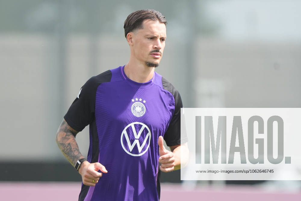 Robin Koch (Deutschland Germany, 3) - Herzo Base 01.06.2025: Deutsche Nationalmannschaft Nations League Finalrunde,Vorbereitung, Home Ground, HerzoBase, World of Adidas, Herzogenaurach