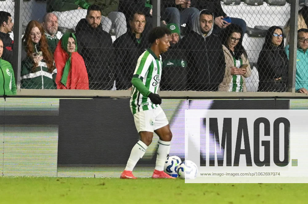 Juventude x Grêmio CAXIAS DO SUL, RS - 01.06.2025: JUVENTUDE X GRêMIO - Images of the football match between Juventude and Grêmio, valid for the 11th round of the 2025 Brazilian Championship, Series A, played at the Alfredo Jaconi Stadium. Enio, Juventude player. Caxias do Sul, RS (01). (Photo: Antà nio Machado Fotoarena) x2747843x Antà nioxMachado