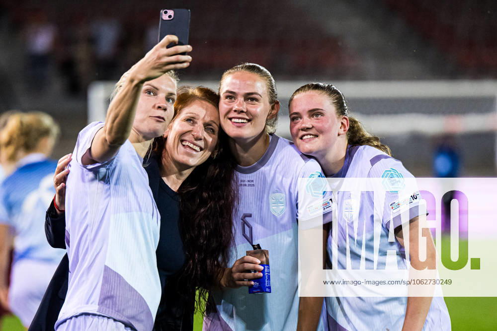 Ada Hegerberg, Lise Klaveness, president of the Norwegian Football Association (NFF), Marthine ostenstad and Signe Gaupset of Norway celebrates after the UEFA Womens Nations League football match between Switzerland and Norway on June 3, 2025 in Sion. Photo: Marius Simensen BILDBYRAN COP 238 bbeng dam football fotball fotboll norge norway soccer sveits switzerland uefa women s nations league