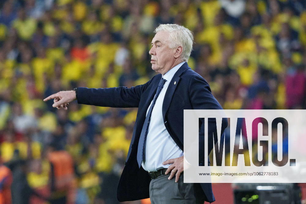 Brazil Head Coach Carlo Ancelotti gestures during the FIFA World Cup, WM, Weltmeisterschaft, Fussball 2026 Qualifier match between Ecuador and Brazil at Estadio Banco Pichincha on June 05, 2025 in Guayaquil, Ecuador. (Photo by Enrique Gonzalez Eurasia Images) Guayaquil Estadio Banco Pichincha Ecuador