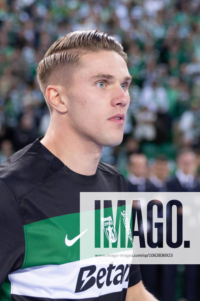 Sporting forward from Sweden VIKTOR GYOKERES (9) celebrating after winning Liga Portugal Betclic at Estadio Jose de Alvalade Lisbon Portugal - ZUMAs359 20240518_zsp_s359_100