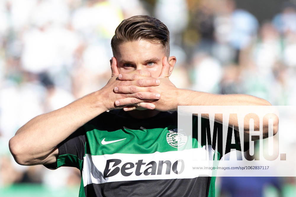 Sporting forward from Sweden VIKTOR GYOKERES (9) celebrating after scoring a goal during the game of Liga Portugal Betclic between Sporting and Chaves at Estadio Jose de Alvalade Lisbon Portugal - ZUMAs359 20240518_zsp_s359_001