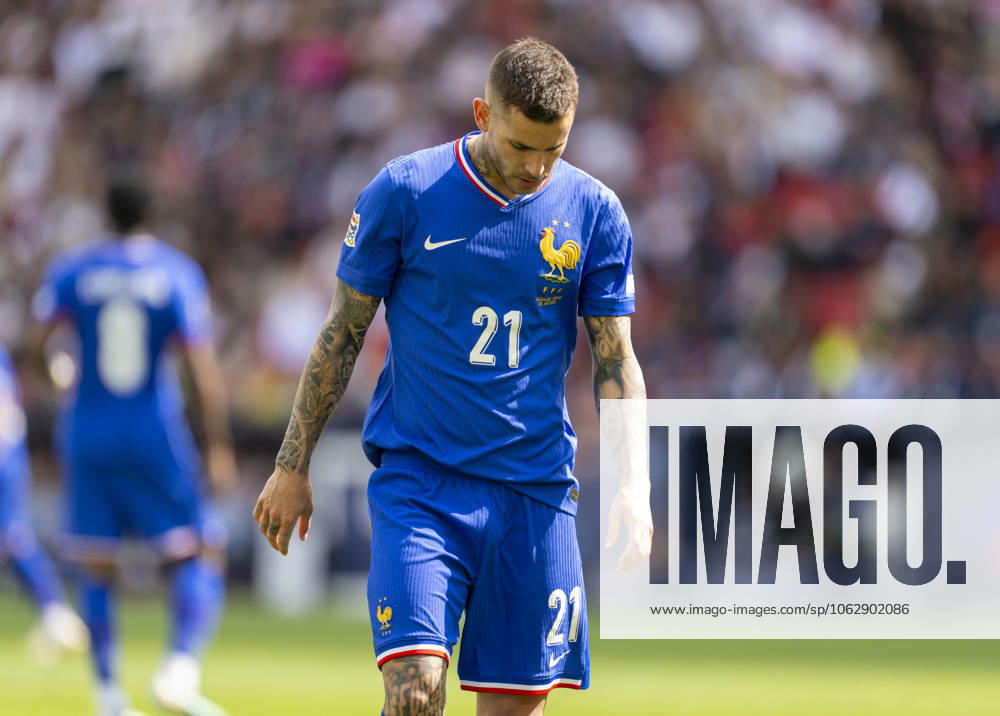 Fussball UEFA Nations League 2024 25, Spiel um Platz 3, Deutschland - Frankreich, in der MHP-Arena Stuttgart, Lucas Hernandez (Frankreich) nachdenklich