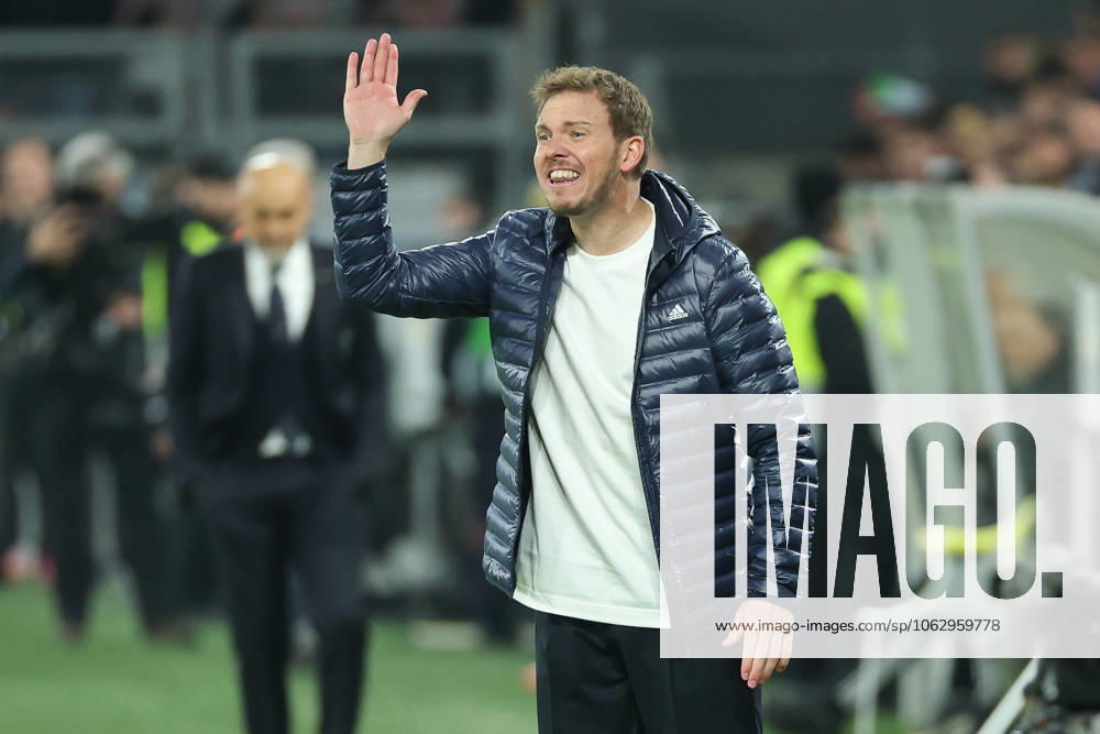 UEFA Nations League - 24 25 - Deutschland - Italien am 23.03.2025 im Signal Iduna Park in Dortmund Trainer Coach Julian Nagelsmann (Deutschland) gestikuliert