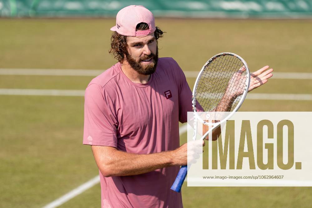 2025-06-13 2025 Libema Open Grass Court Championships Autotron ROSMALEN, NETHERLANDS - JUNE 13: Reilly Opelka of The USA during the 2025 Libema Open Grass Court Championships at Autotron on June 13, 2025 in Rosmalen, Netherlands. Rosmalen Autotron Netherlands Content not available for redistribution in The Netherlands directly or indirectly through any third parties.